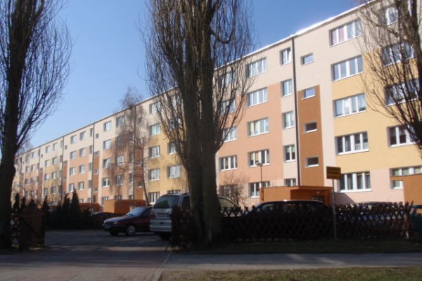 Elewacja budynków mieszkalnych przy ul. Witosa w Świnoujściu